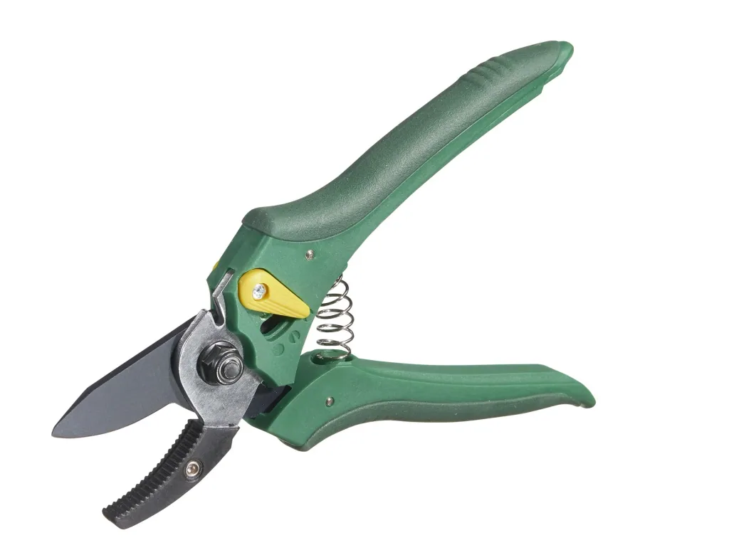 One-handed garden shears