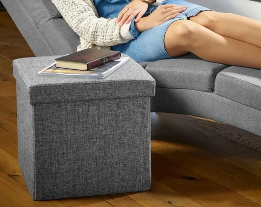 Folding stool with storage Gri
