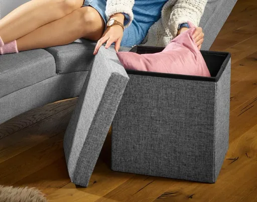 Folding stool with storage Gri