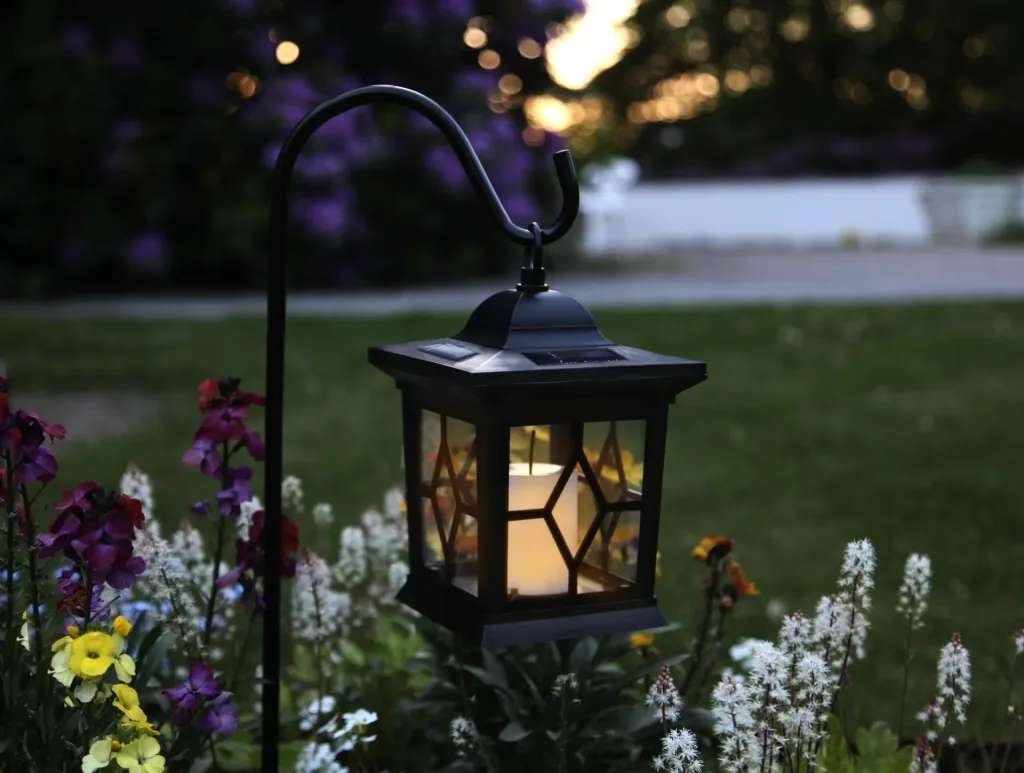 LED solar lantern for outdoor use, 50 cm tall