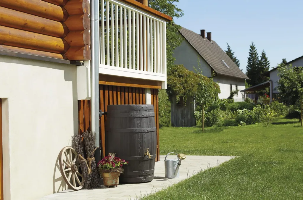 Rain barrel BARRICA, 260 l, brown