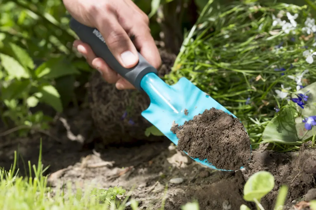 flower trowel