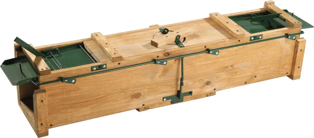 wooden box trap