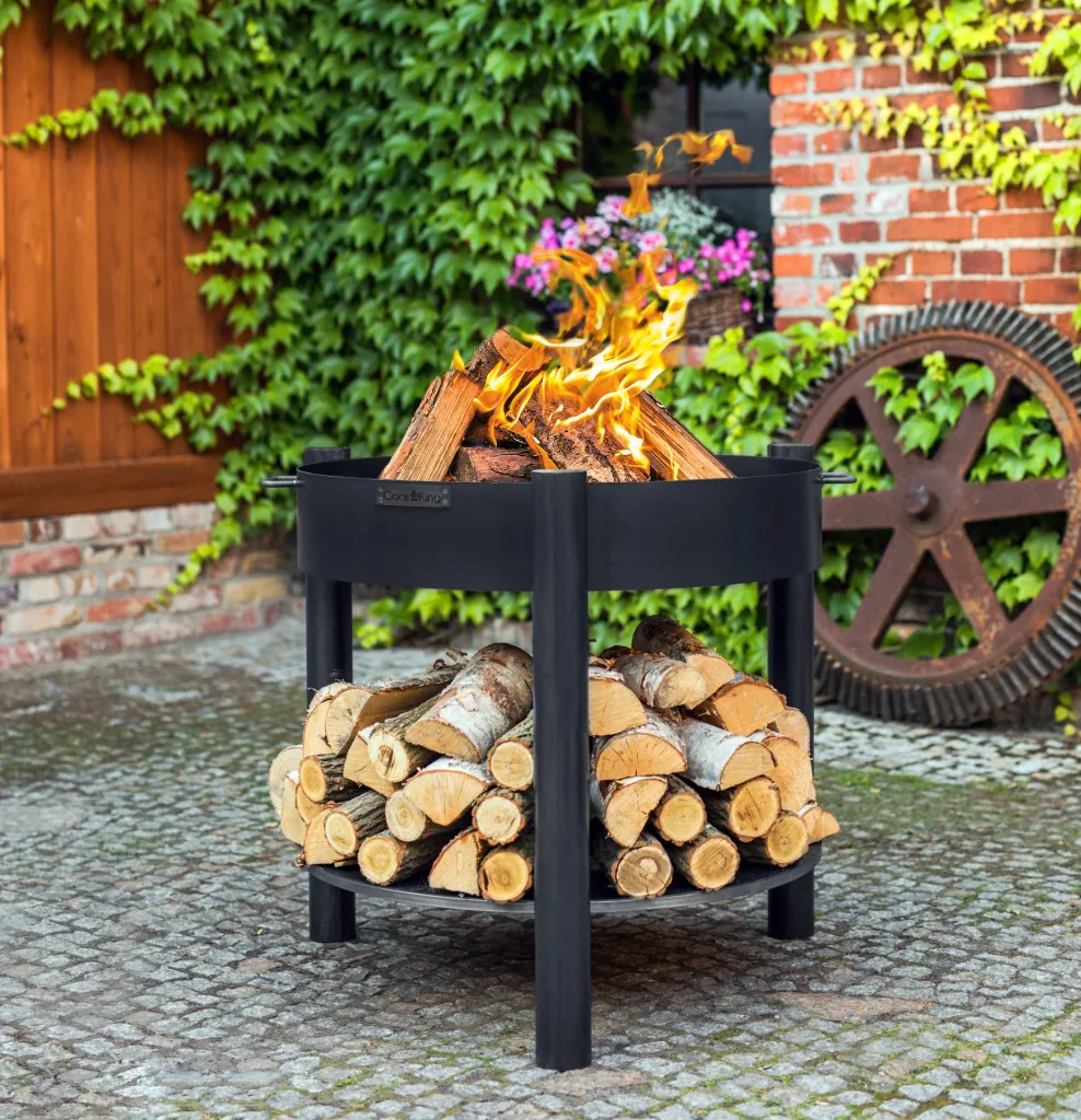 CookKing Vuurkorf Montana 80 hoog, inclusief houtopslag