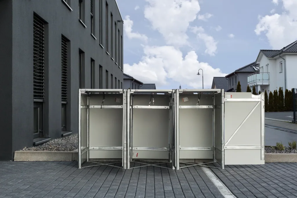 Garbage can box 3-box, black plastic, for 240 l bins