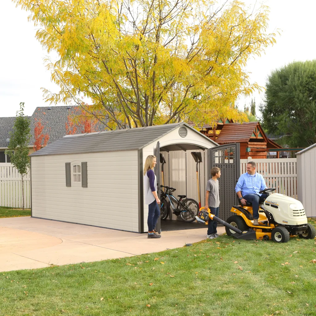 Giant tool shed 14.86 m²