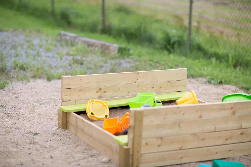 Deluxe Sandpit