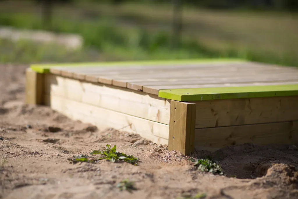 Deluxe Sandpit