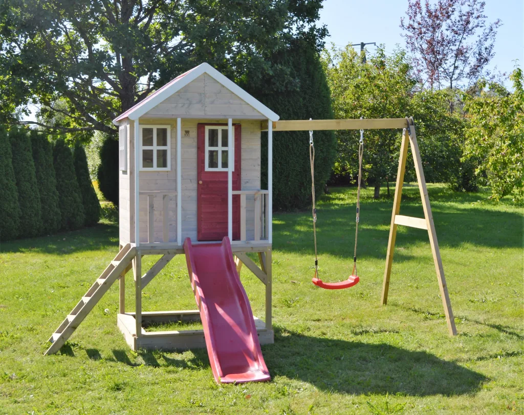 Alpaca playhouse