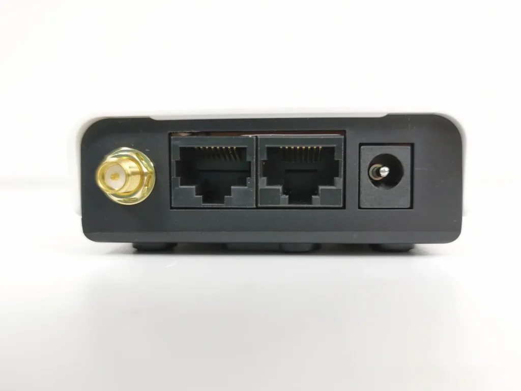 RangeMaster WiFi antenna and router