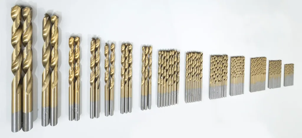 100-piece titanium HSS drill bit assortment including 100 ml rust remover free of charge