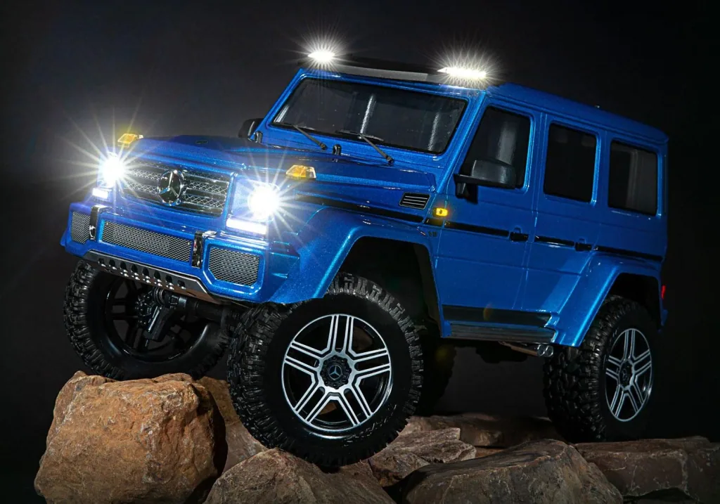LED light set complete with power supply for "8811 or 8825 Karo TRAXXAS