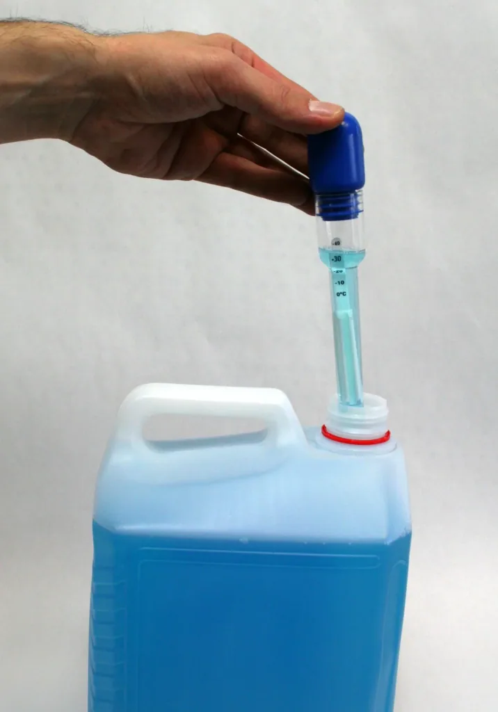 Antifreeze tester for windshield washer system