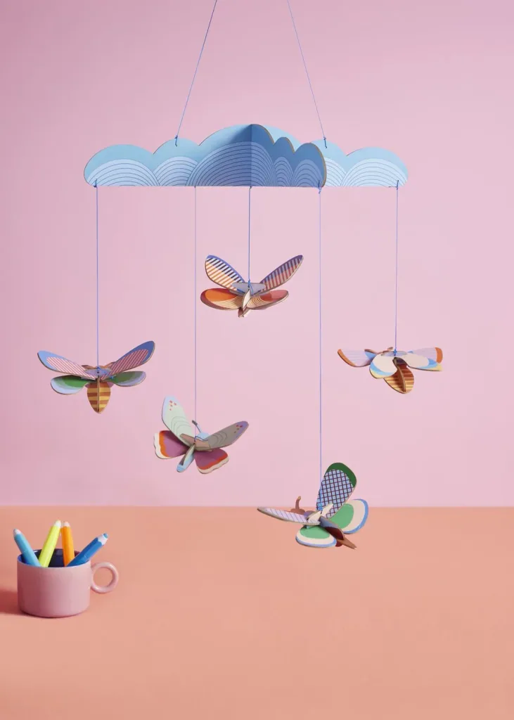 Studio ROOF Knutselpakket, 3D wandobject, Baby mobiel - Vlinderdans