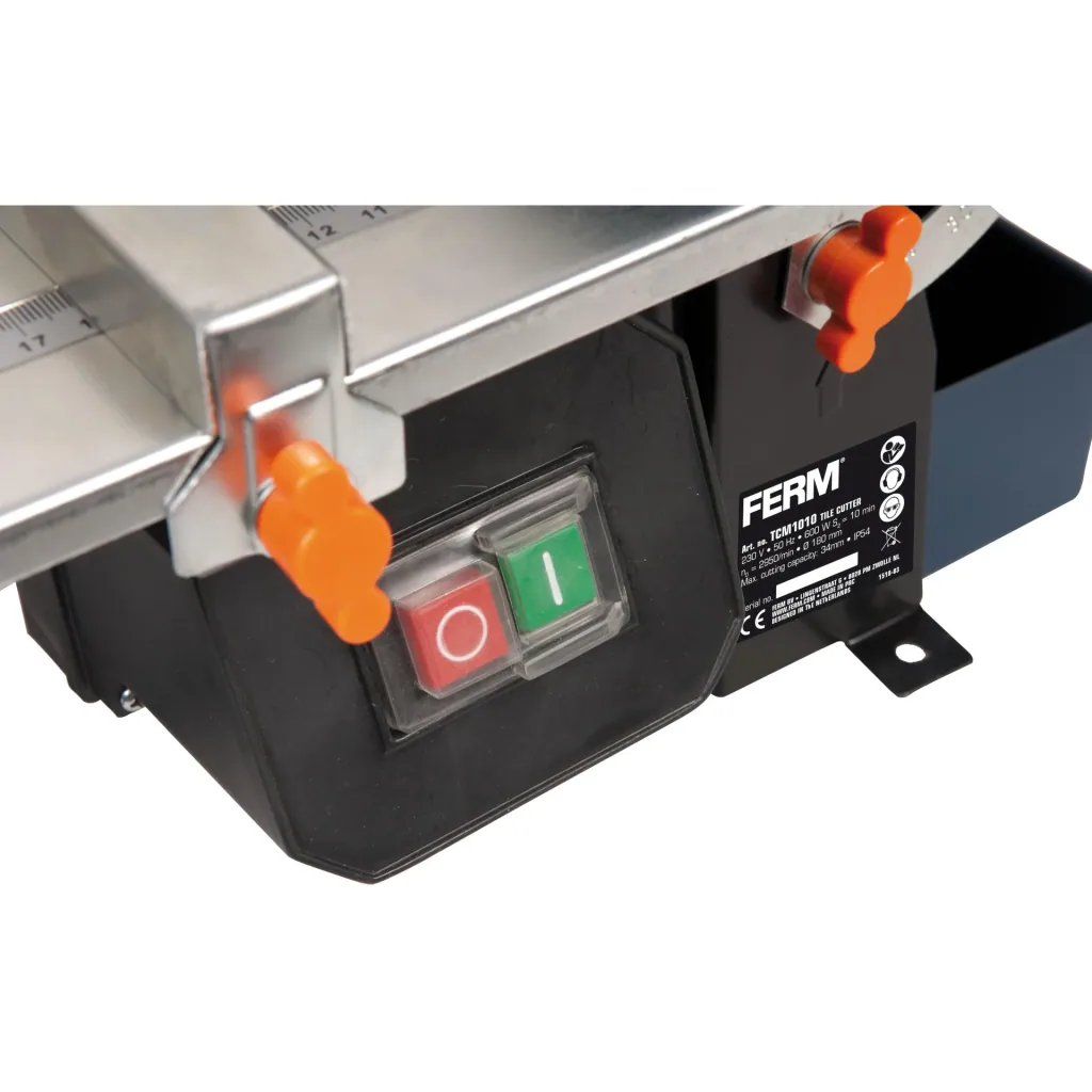 TCM1010 Tile cutter 600W - 2950 rpm - 180mm diamond blade - Water-cooled saw blade - 0-45 degrees adjustable