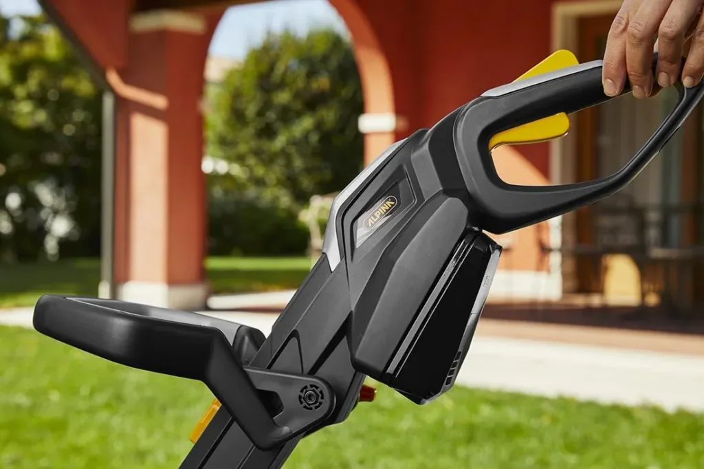 Cordless grass trimmer "ATR 20 Li", with battery and charger