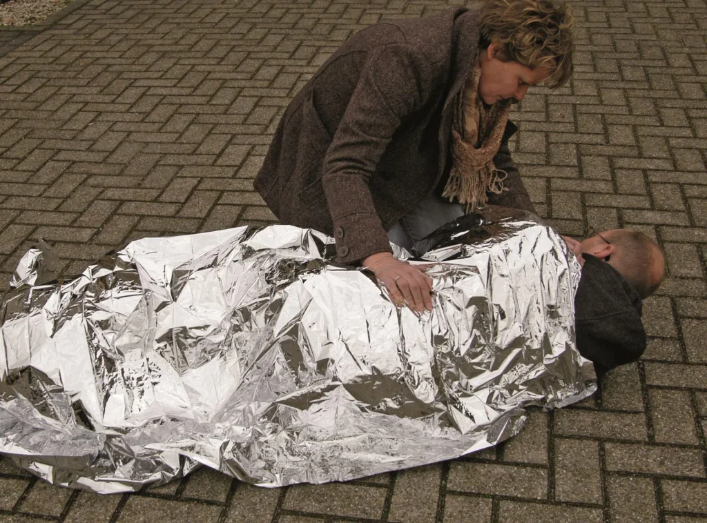 Rescue blanket 210 cm x 160 cm