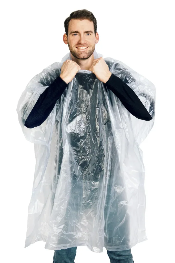 Rain poncho in one size, waterproof, with snap fasteners, color transparent