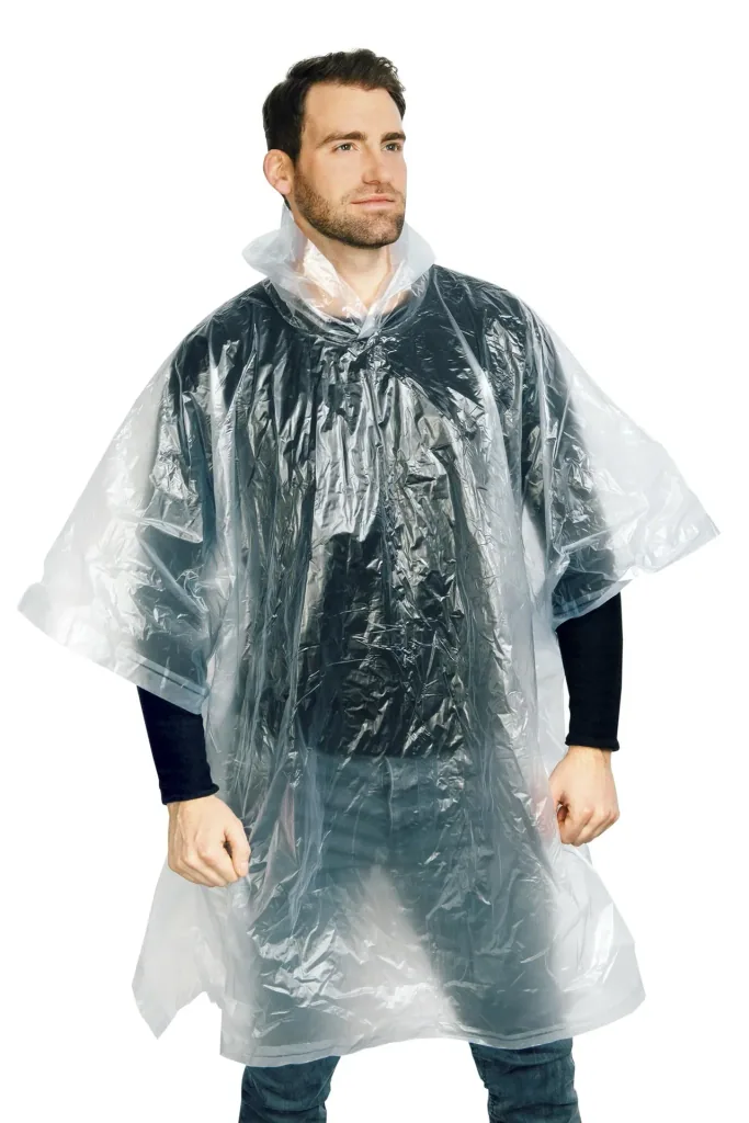Rain poncho in one size, waterproof, with snap fasteners, color transparent