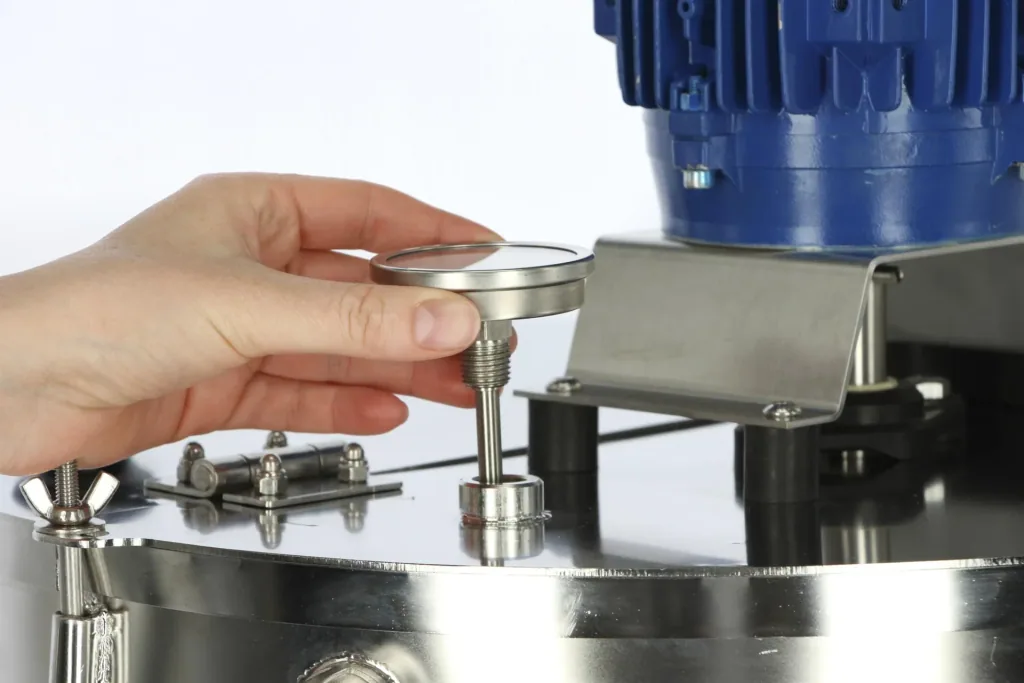 Lid with agitator for MilkPot 50