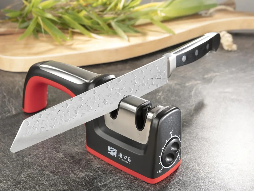 Knife sharpener with degree adjustment