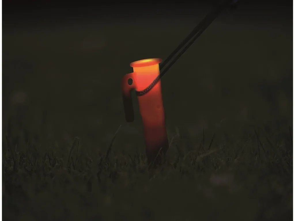 Tent pegs, plastic, 15 cm, 4 pieces with LEDs