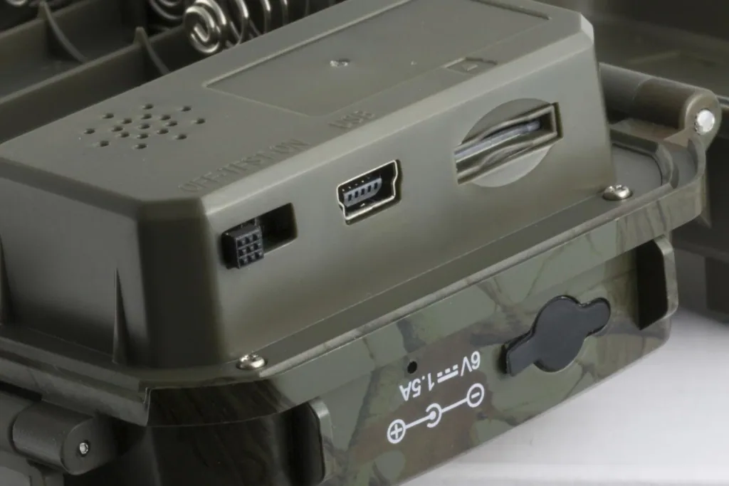 Mini wildlife camera Full HD video resolution with night vision