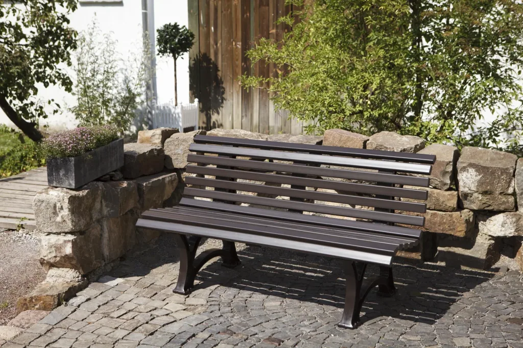 Garden bench Helgoland brown