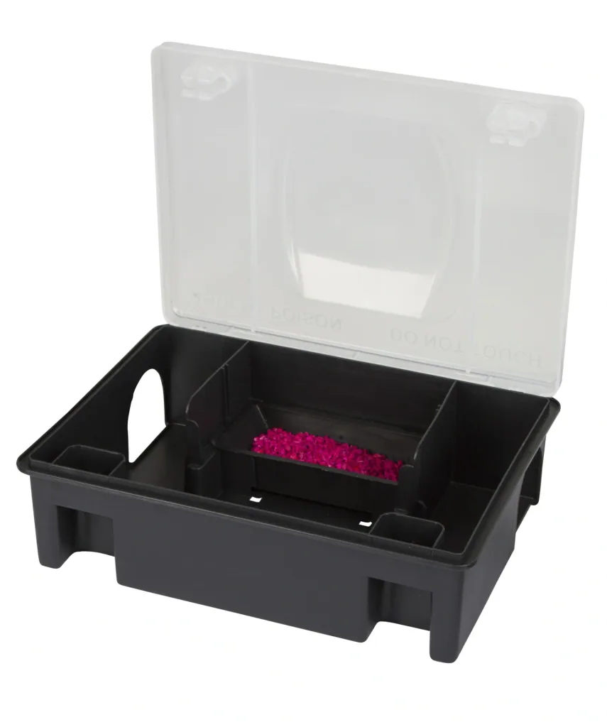 Bait station with transparent lid + rat trap including wall bracket
