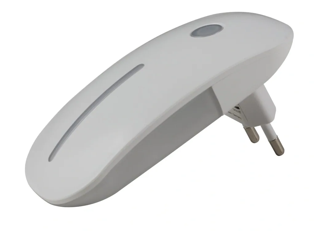 LED night light with twilight switch