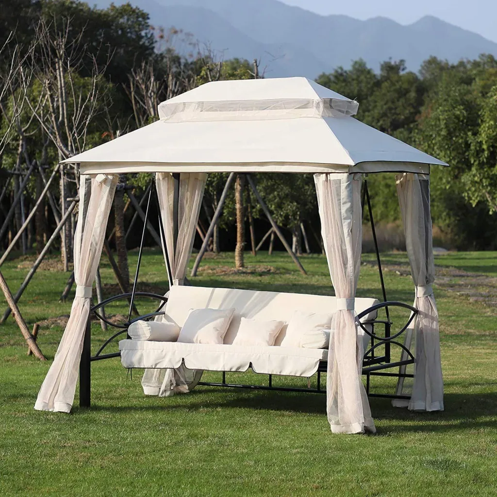 Hollywood swing with side walls
