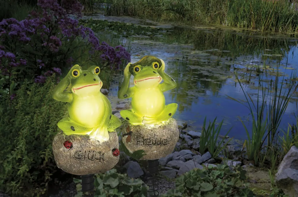 Solar Light Frog - 2 pieces