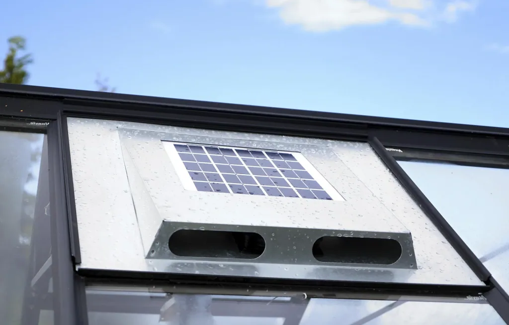 Solar roof fan Solarfan 600 x 544 mm