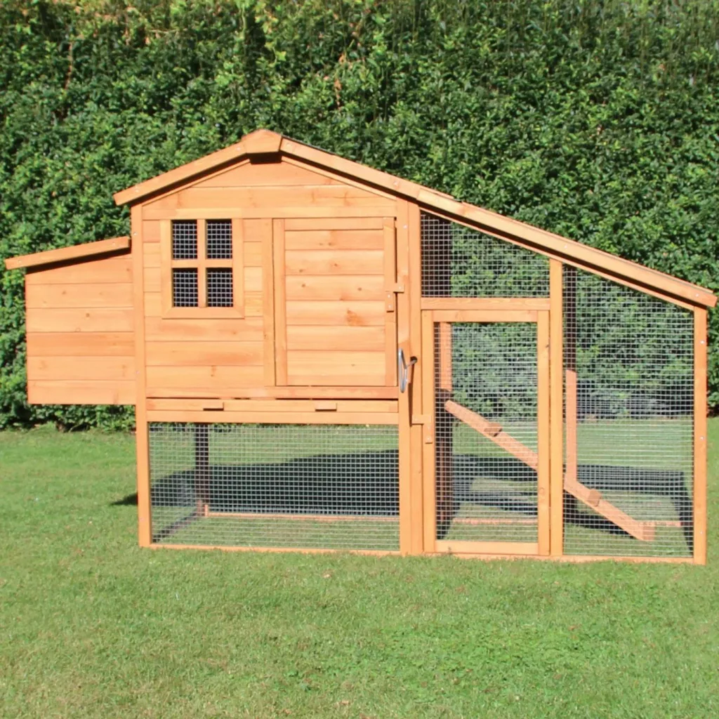 Chicken coop Bertha, 190 x 65 x 114 cm