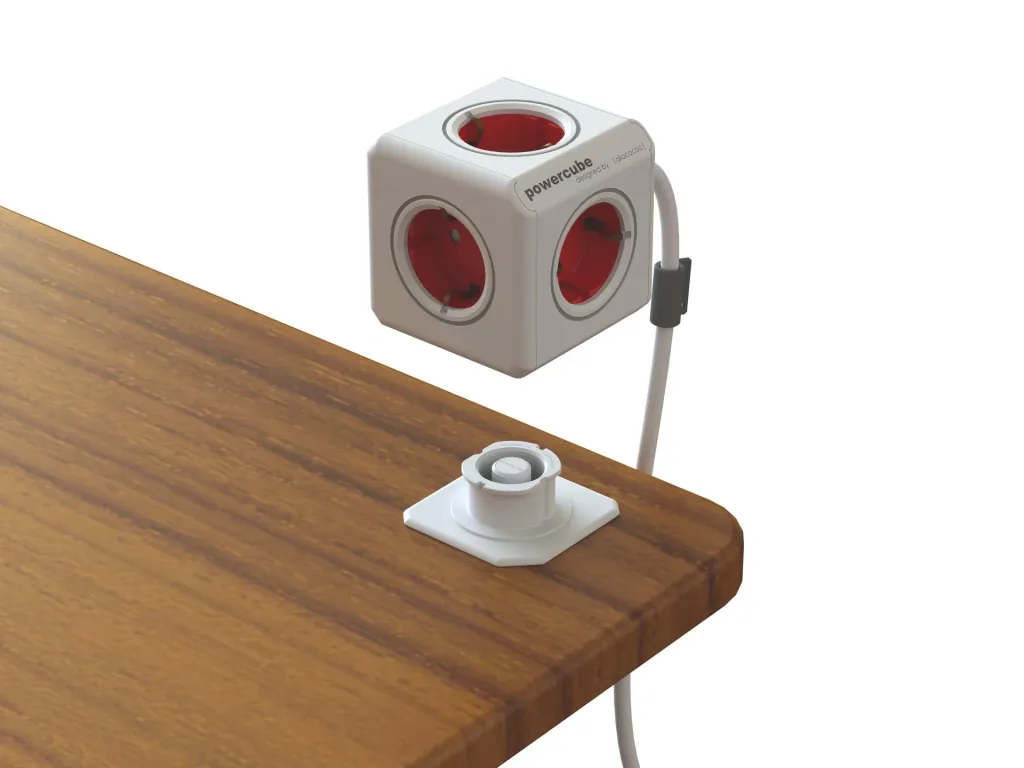 PowerCube Extended power cube with 4 sockets and 2 USB ports