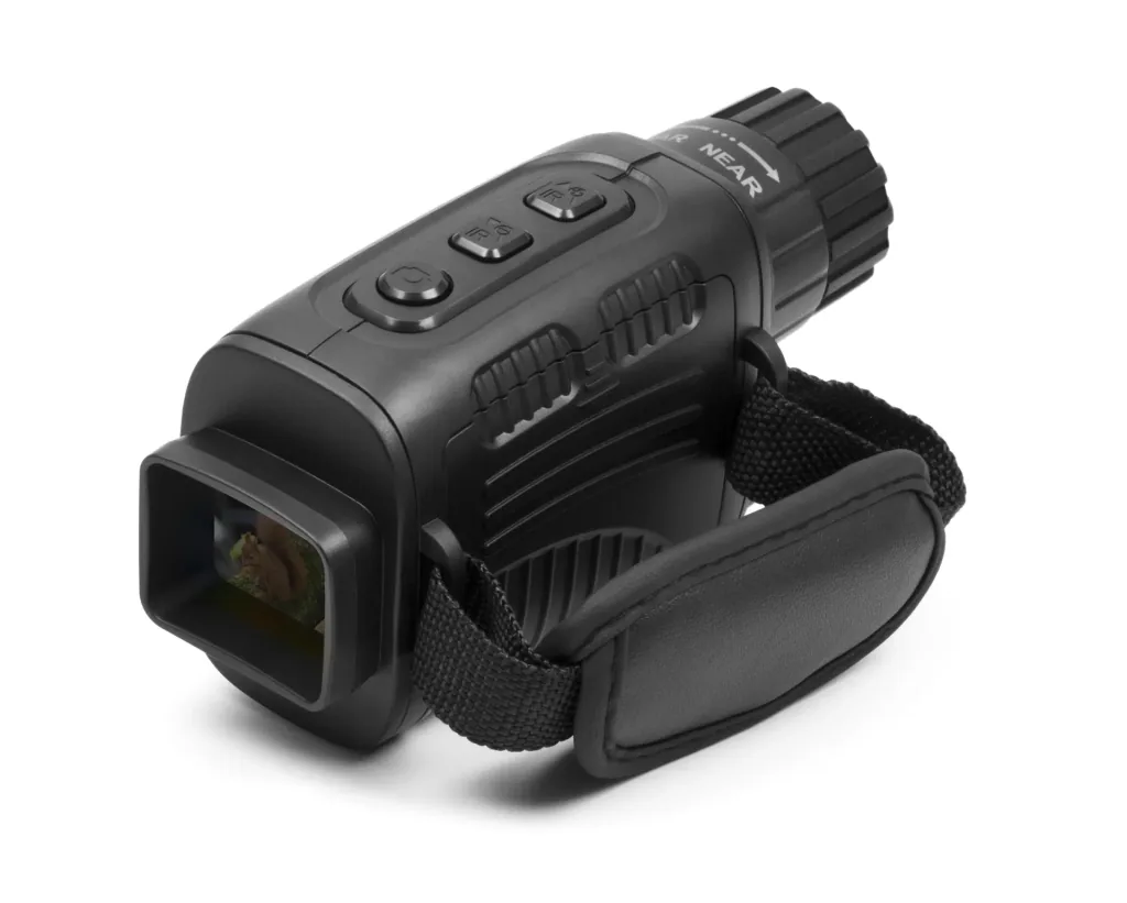 Night vision recording device with up to 300 m night vision