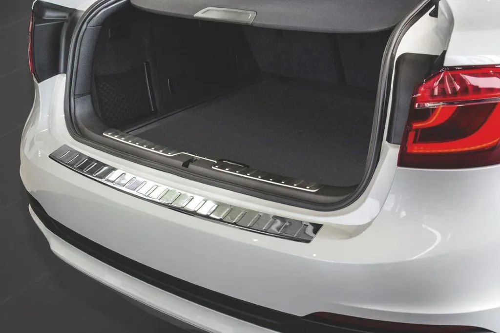 Loading sill protection for BMW X6 II F16 built from 2014>