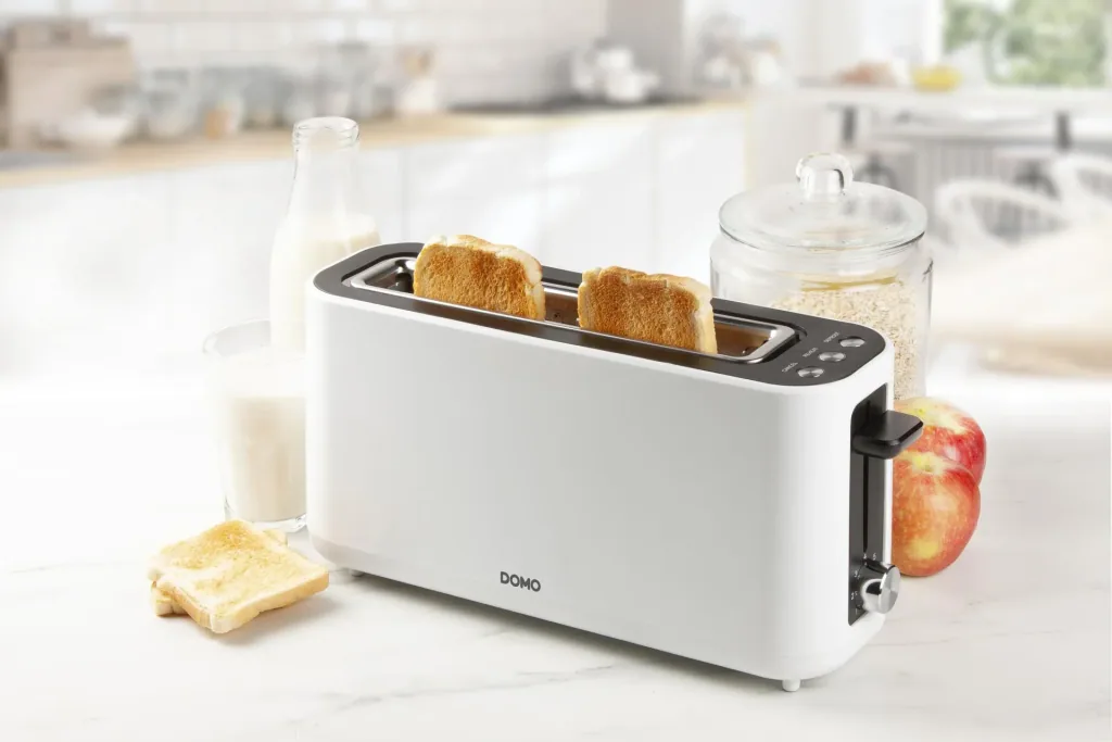 Toaster "DO962T", cool-touch housing, white, 980 watts