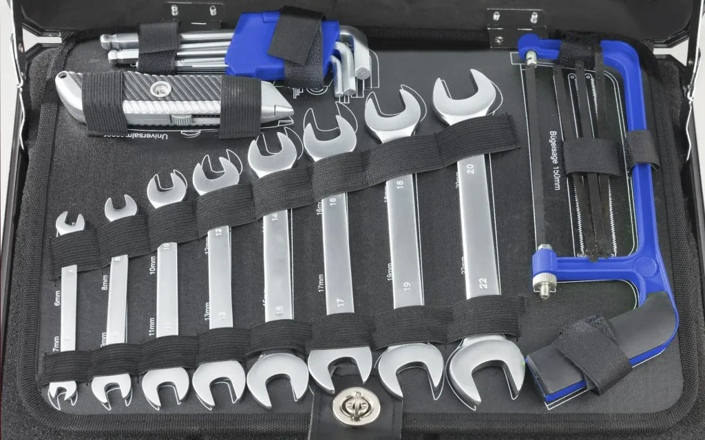 Aluminum tool case 105-piece 3/8" / 1/4"