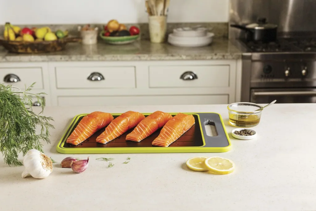 4-in-1 defrosting cutting board Livington Frost Away