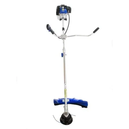 Brush cutter with 52cc 2-stroke petrol engine