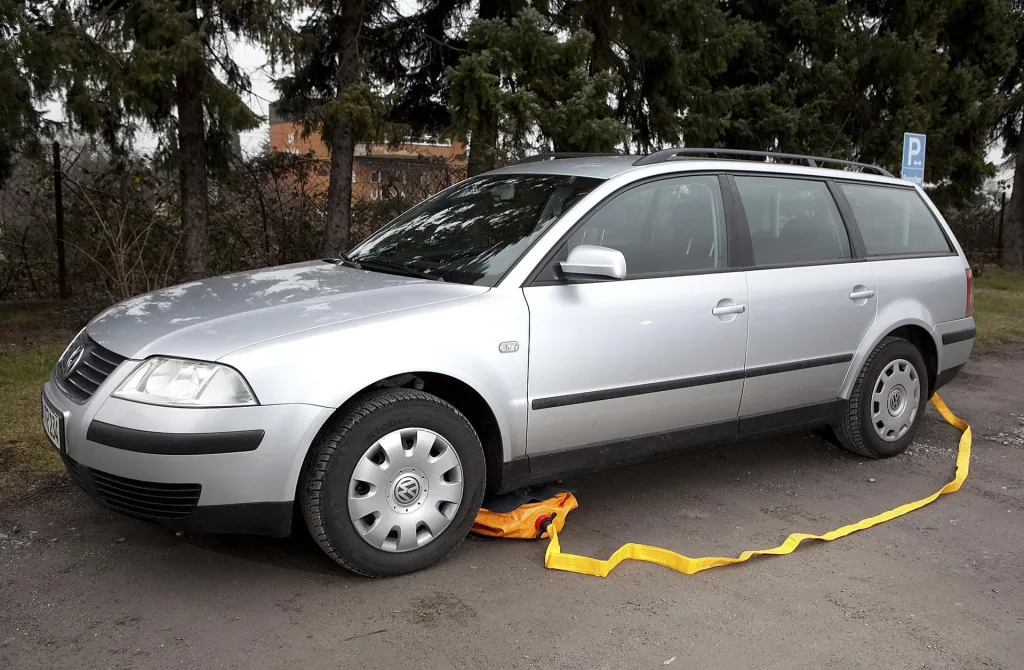 Balloon car jack AUTO LIFT