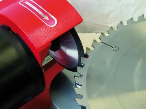 Circular saw blade sharpening device MTY 8 - 70