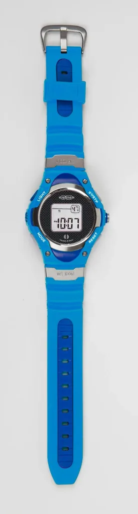 Wristwatch with 8-time alarm, stopwatch and countdown function (short-term alarm clock)