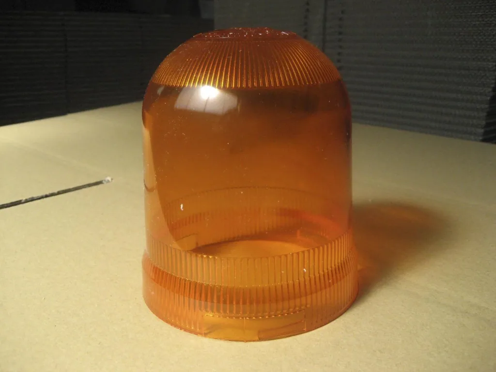 Replacement cover for rotating beacon