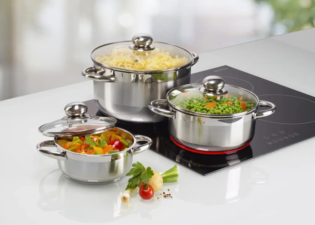 6-piece "Universal" pot set, stainless steel, induction base, liter measuring scale inside
