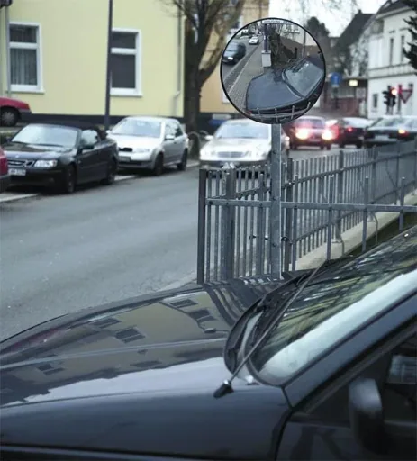 Safety mirror / traffic and surveillance mirror - safe from the garage - 36 cm