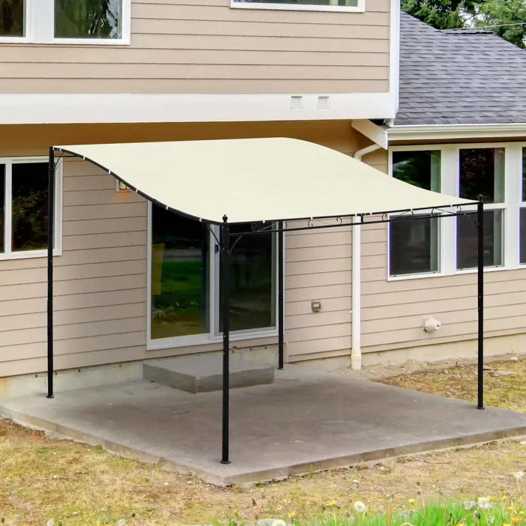 Curved patio roof in cream white/black