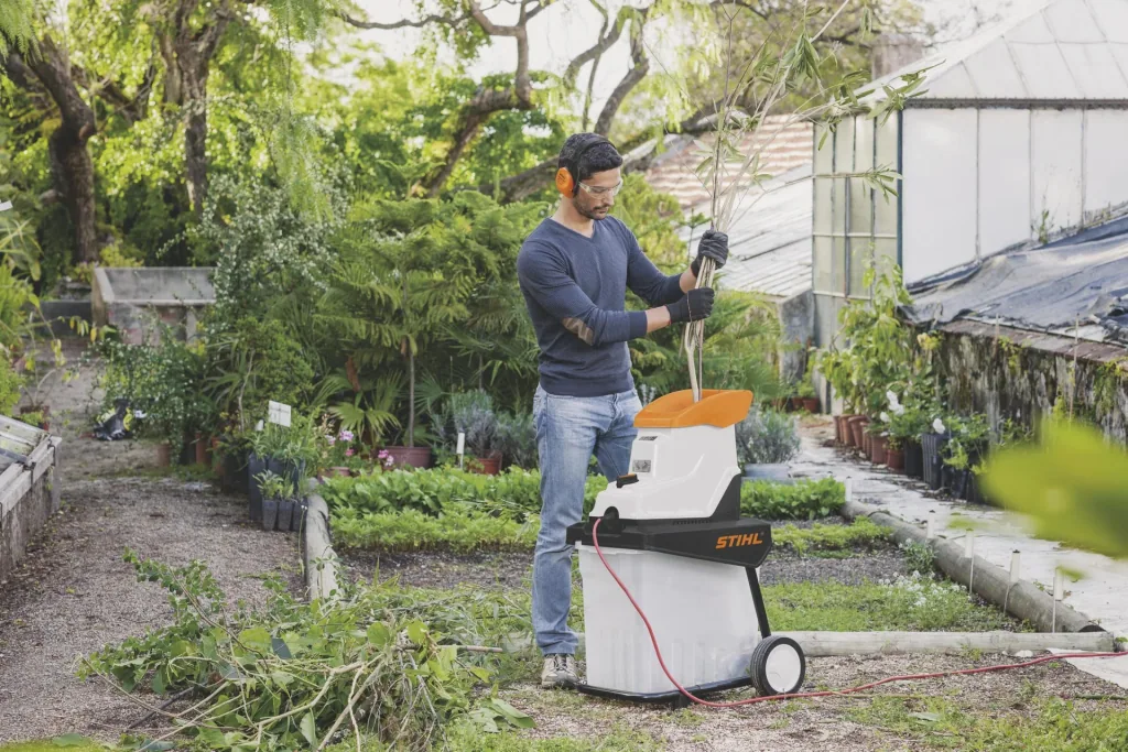 Electric shredder GHE 140 L, for branches up to 40 mm
