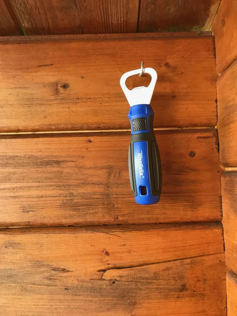 Ratchet screwdriver 16 in 1 including bottle opener
